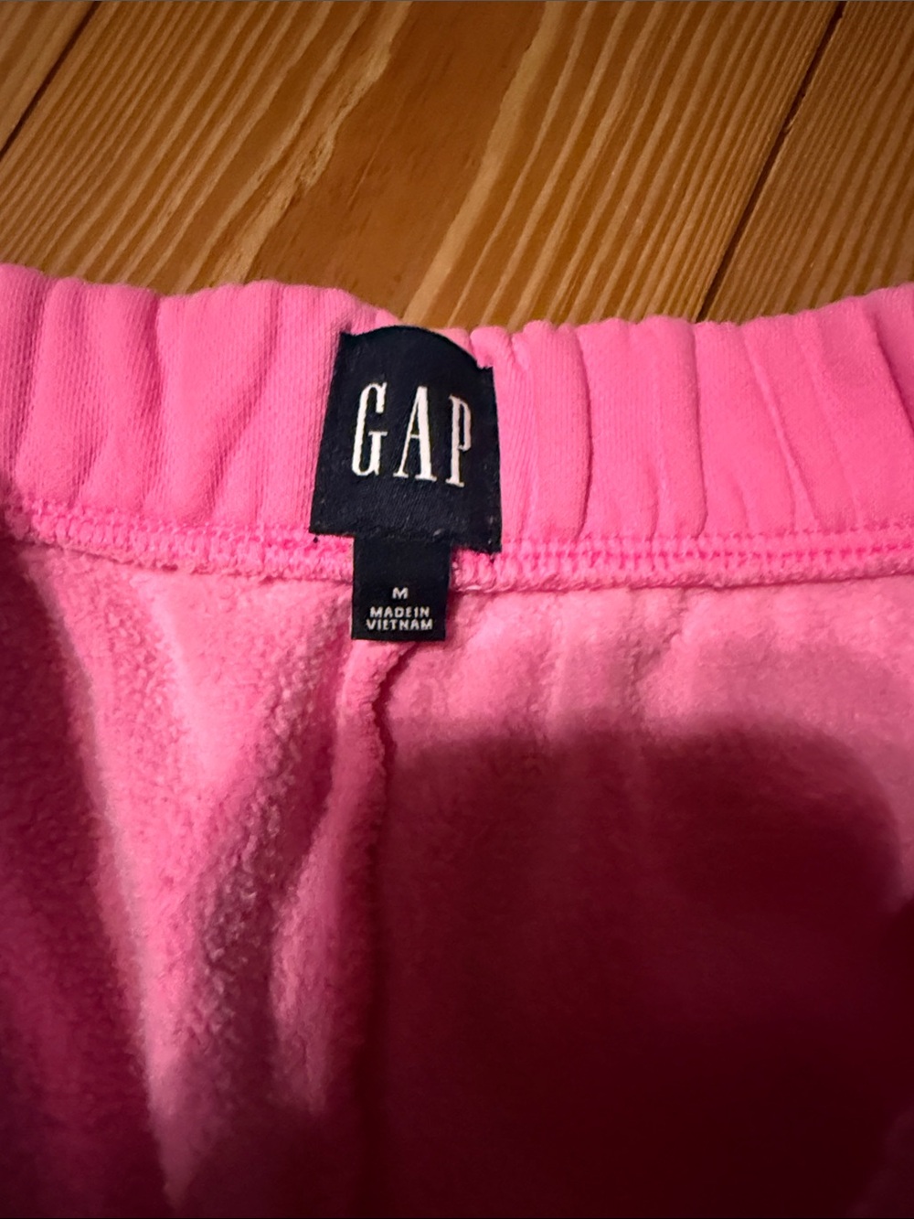 GAP Bright Pink Women's Jogger Pants - Picture 2 of 4